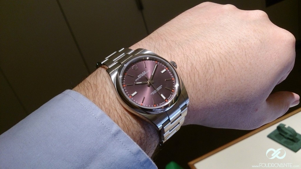 Rolex Oyster Perpetual 114300 Red grape 