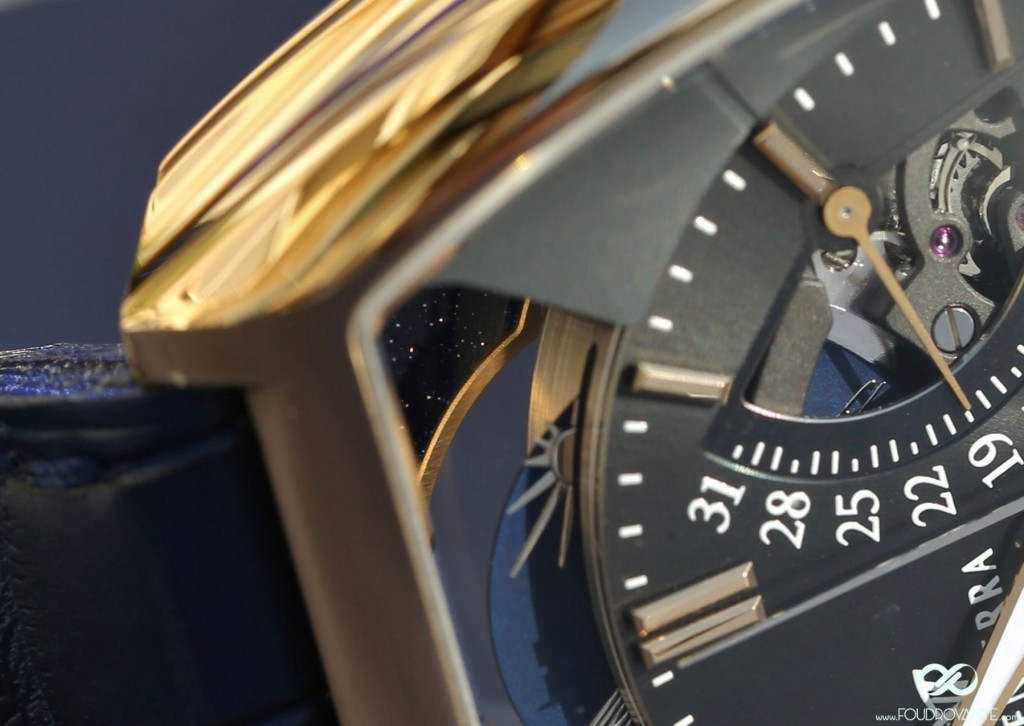 Vicenterra GMT3 Tome 3 yellow gold