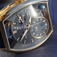 Vicenterra GMT3 Tome 3 yellow gold