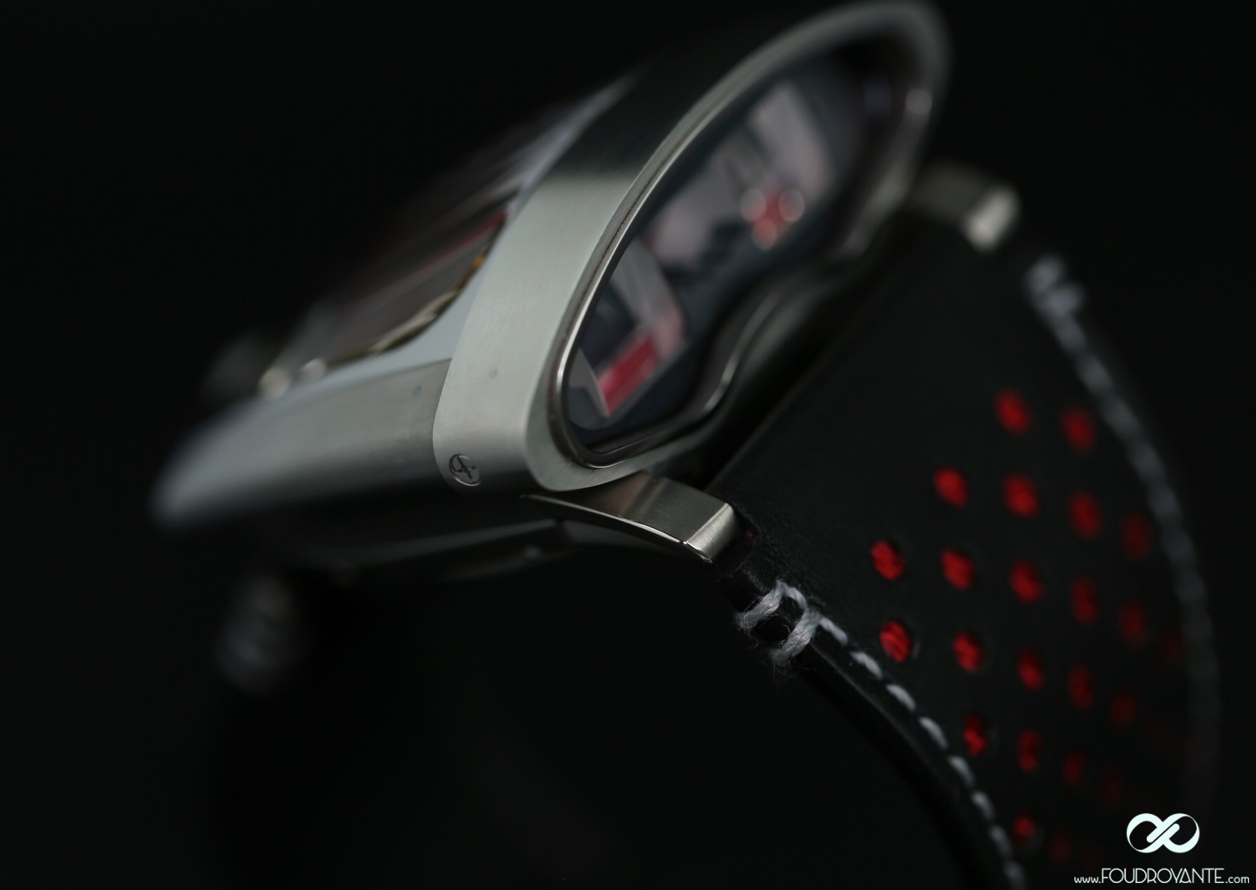 MB&F HMX (5)