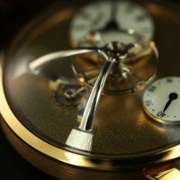 MB&F Legacy Machine 101 Frost or rouge