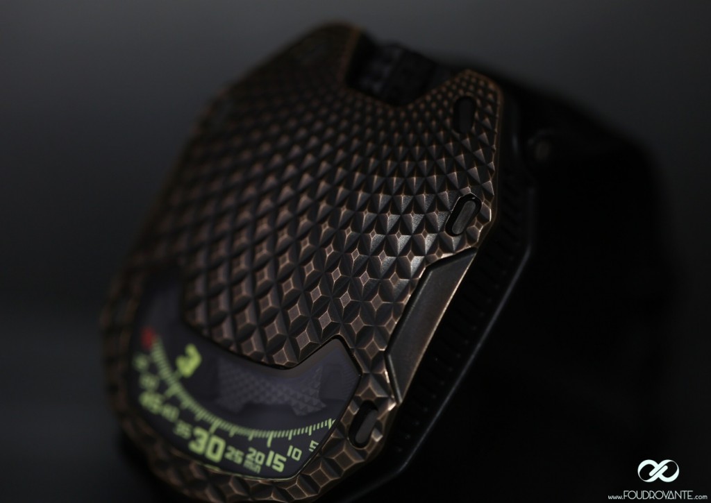 Urwerk 105 T-Rex