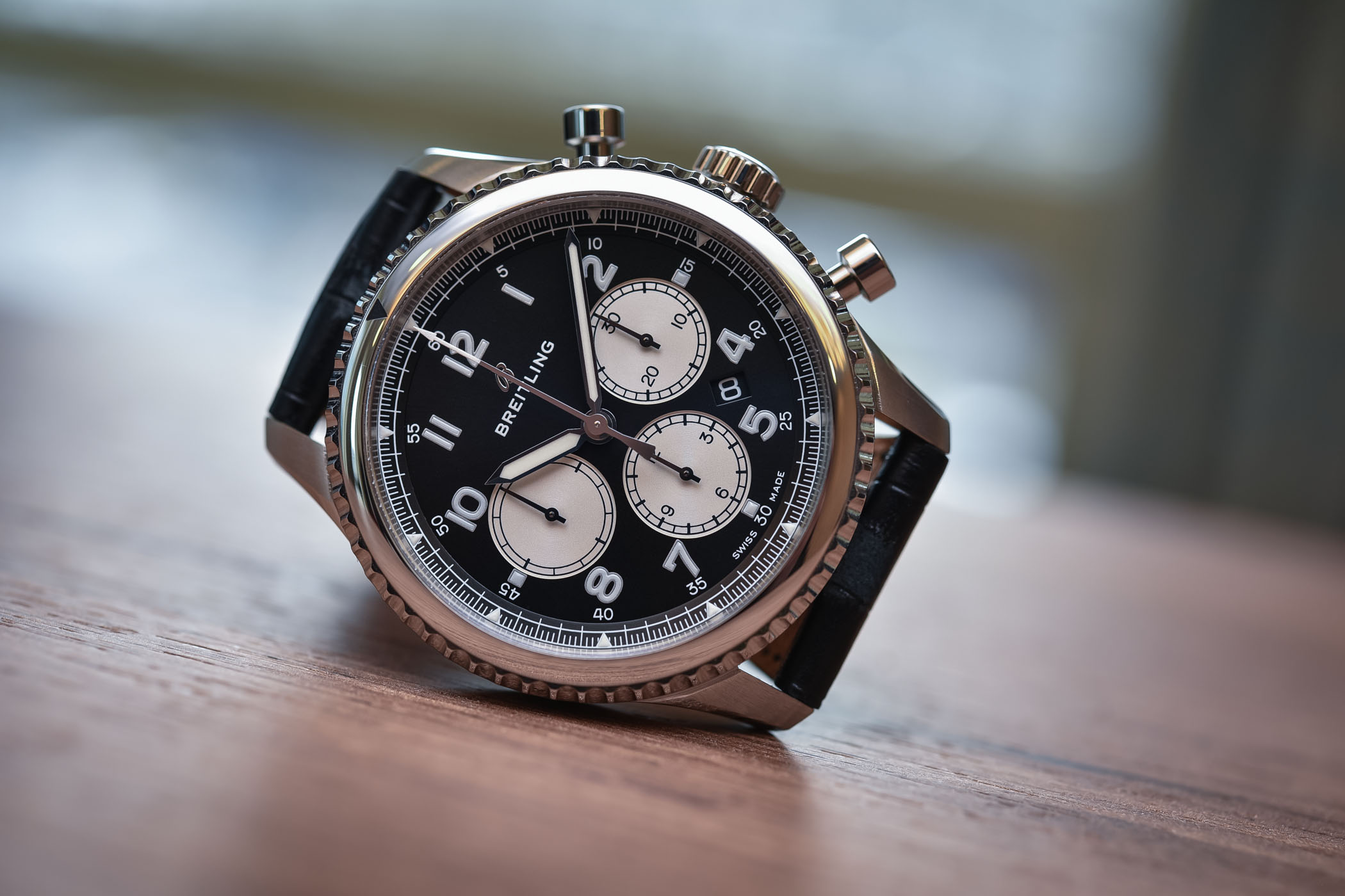 Breitling-Navitimer-8-B01-Review-8