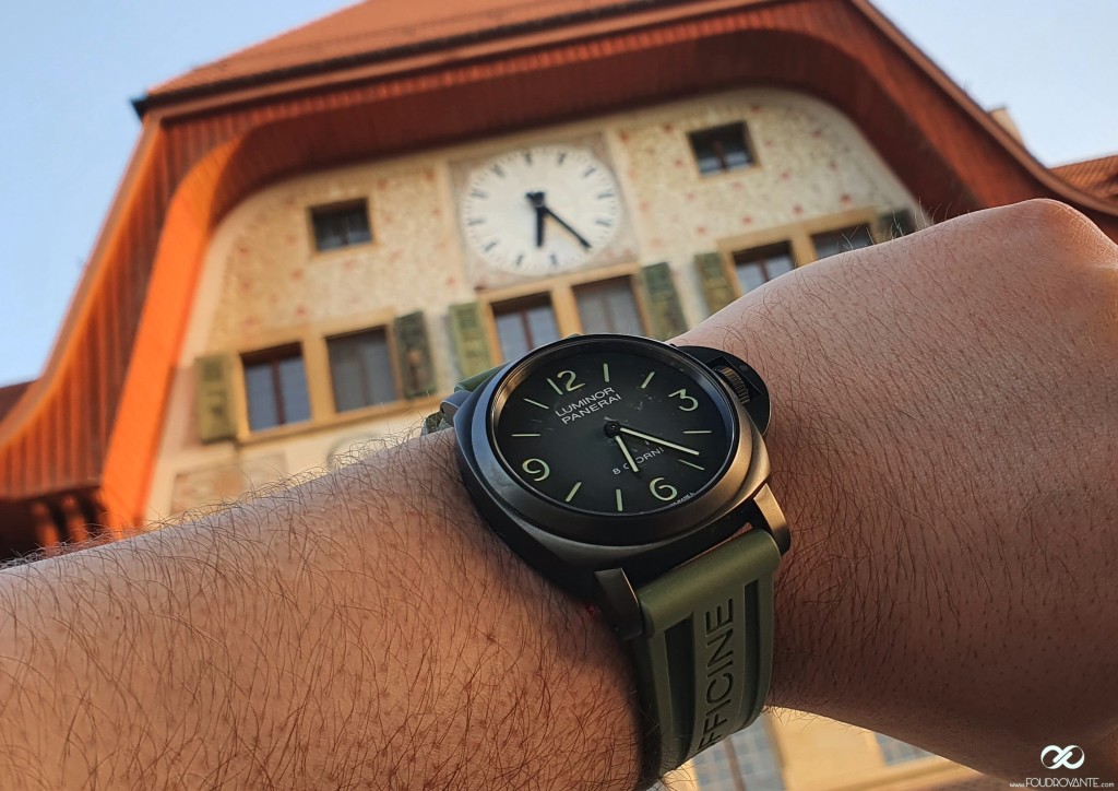 Panerai PAM02121