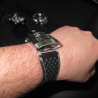 MB&F HMX noir Lotus